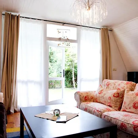 Finnhuette Achtern Дом отдыха Вустров