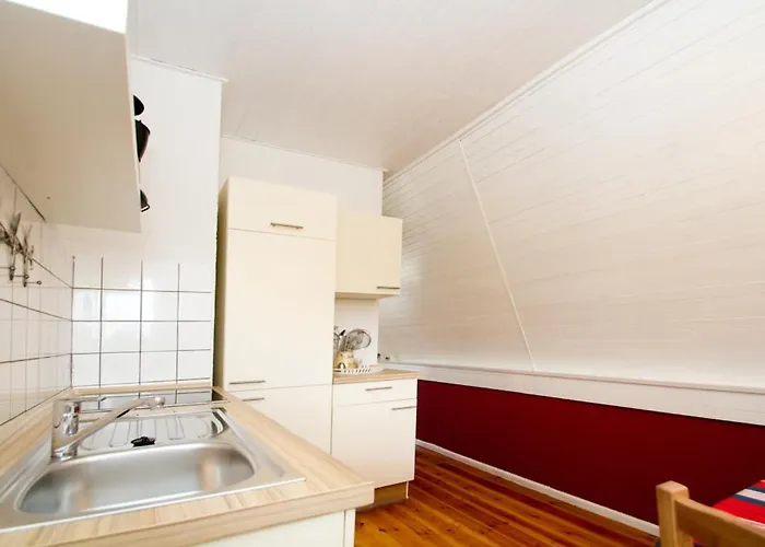 Finnhuette Achtern Wustrow (Fischland)